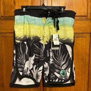 Body Gove Men’s swimwear size M